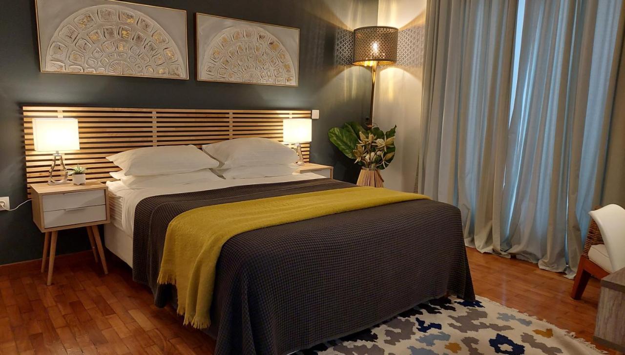 Aay- Corfu Town & Sea 2bedroom Renovated + Lift / Comfy&design+wifi Apartment