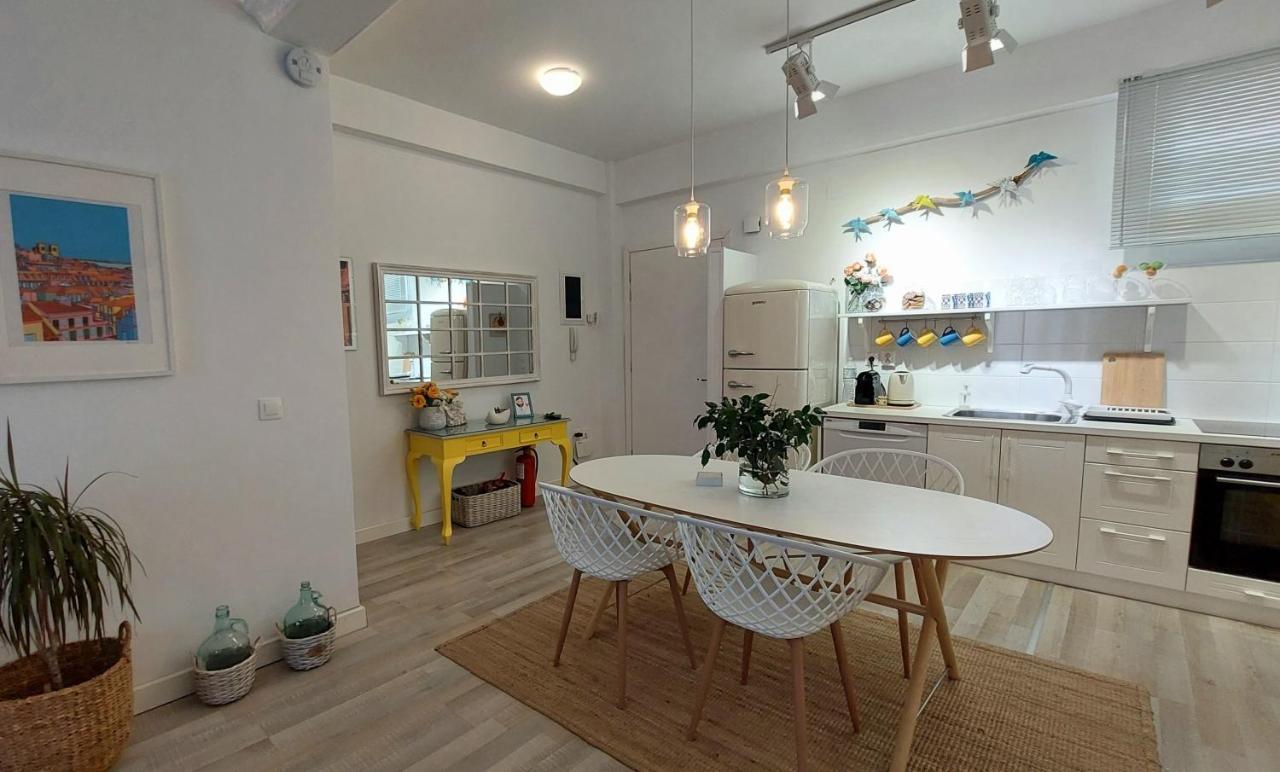 Aay- Corfu Town & Sea 2bedroom Renovated + Lift / Comfy&design+wifi Apartment *